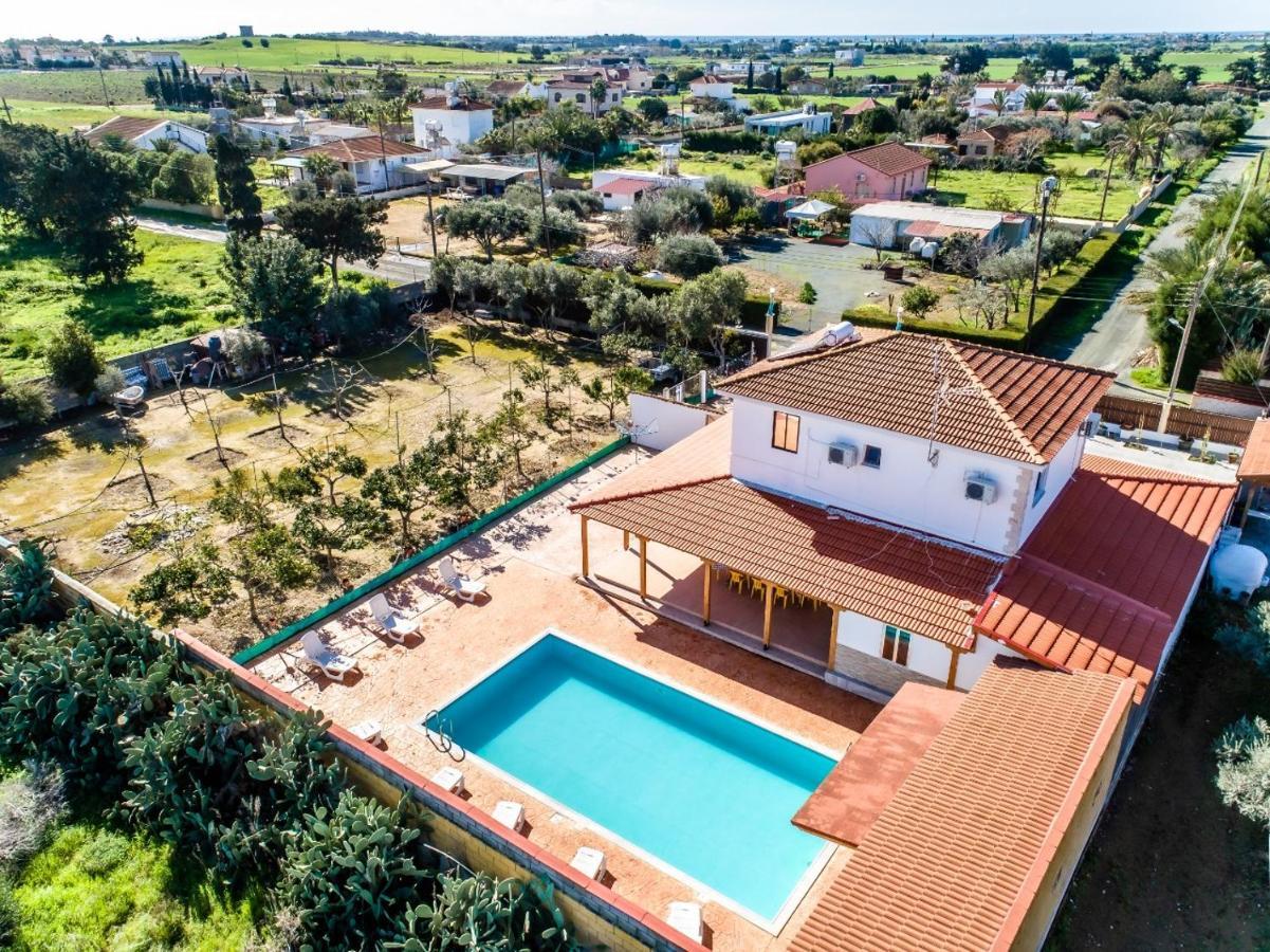 Reel Paradise Villa, Cyprus Larnaca Exterior photo